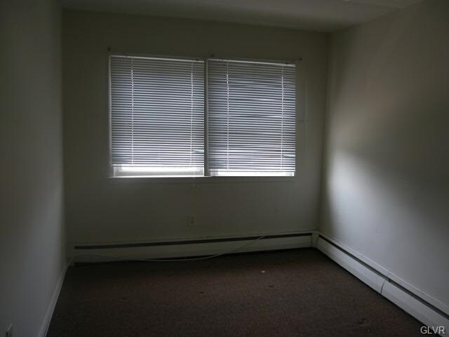 Building Photo - 2108 S Lumber St