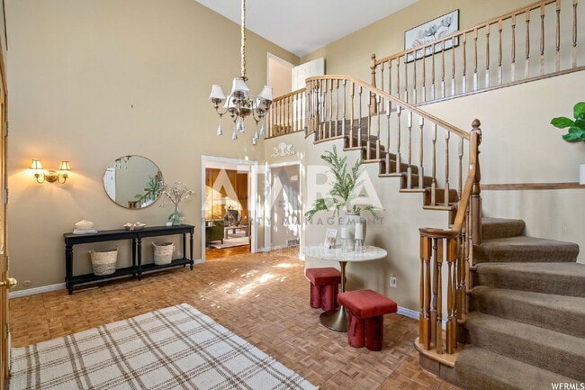 Building Photo - 1577 E Tomahawk Dr