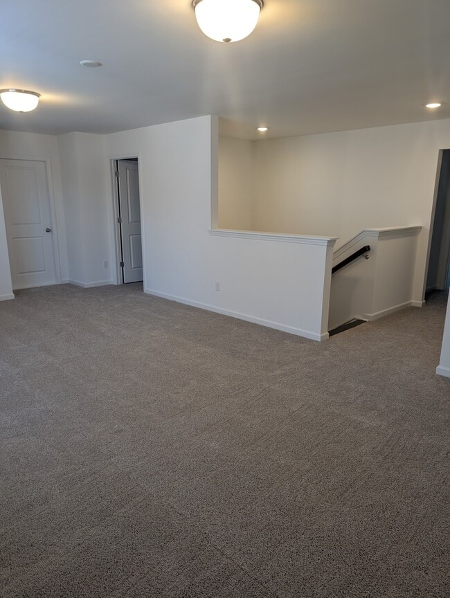 Building Photo - NEW 4BD/3BTH HOUSE- STONEBRIDGE FAIRWAYS COMMUNITY- Golf Course View- AVAILABLE NOW!