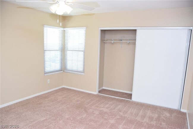 Building Photo - 701 Inglenook Dr