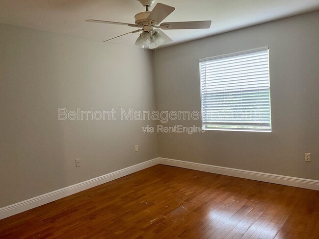 Building Photo - 3004 Parkway Blvd