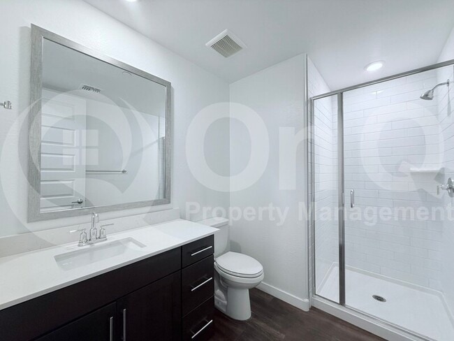 Building Photo - 4077 S Sabrina Dr