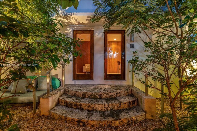 Building Photo - 226 Jefferson Ave