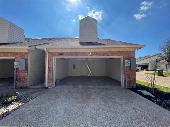 Building Photo - Brand New Townhome for Lease Available 12/18/2025