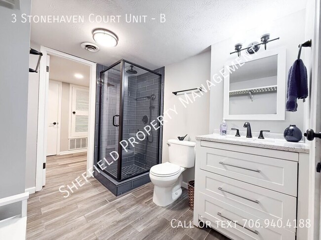 Building Photo - 3 Stonehaven Ct