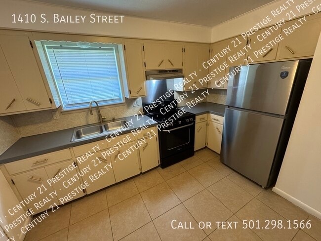 Building Photo - 1410 S Bailey St