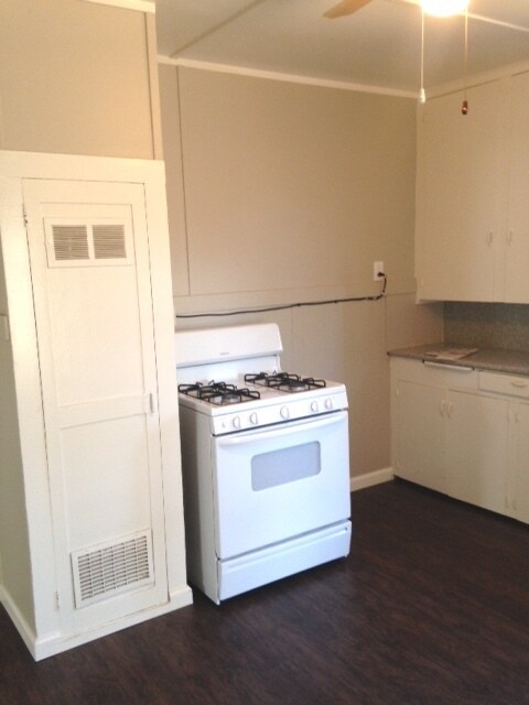 Building Photo - North Morgan Hill 2 Bedroom Available Now!