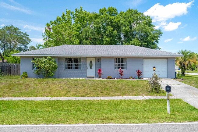 Primary Photo - 354 Shores Blvd