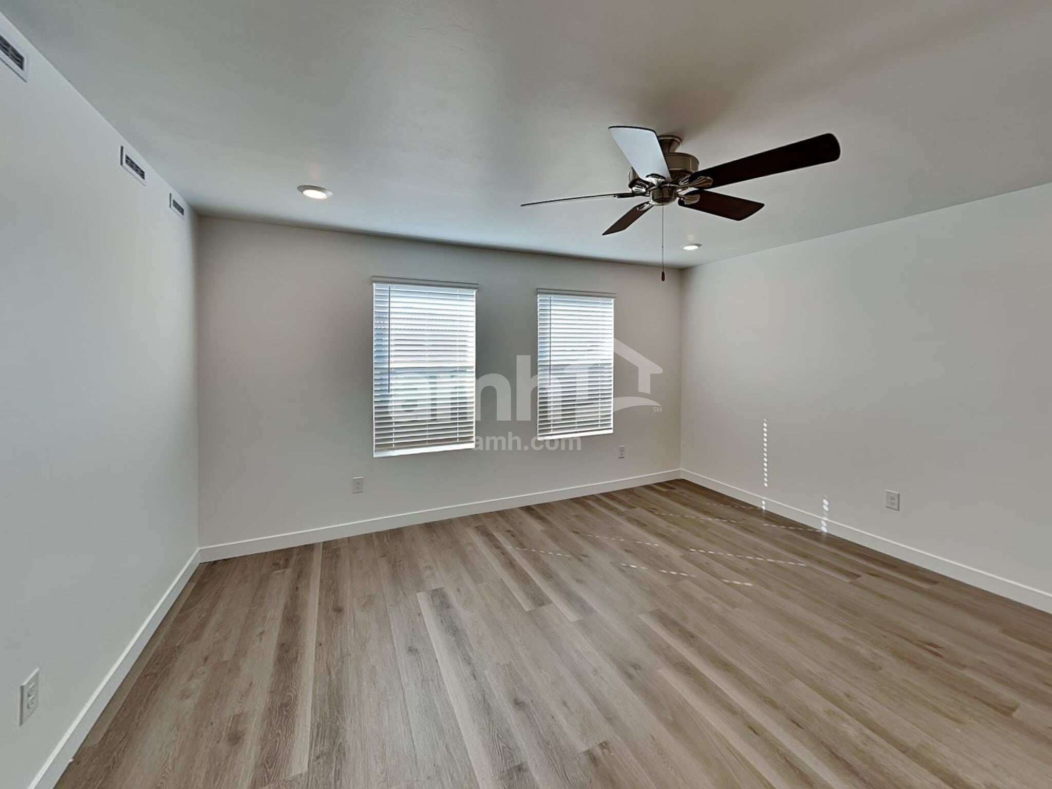 Building Photo - 6564 E Paseo Alga
