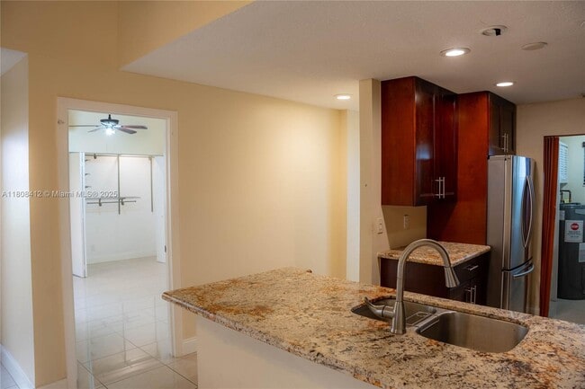 Building Photo - 2408 N 35th Ave