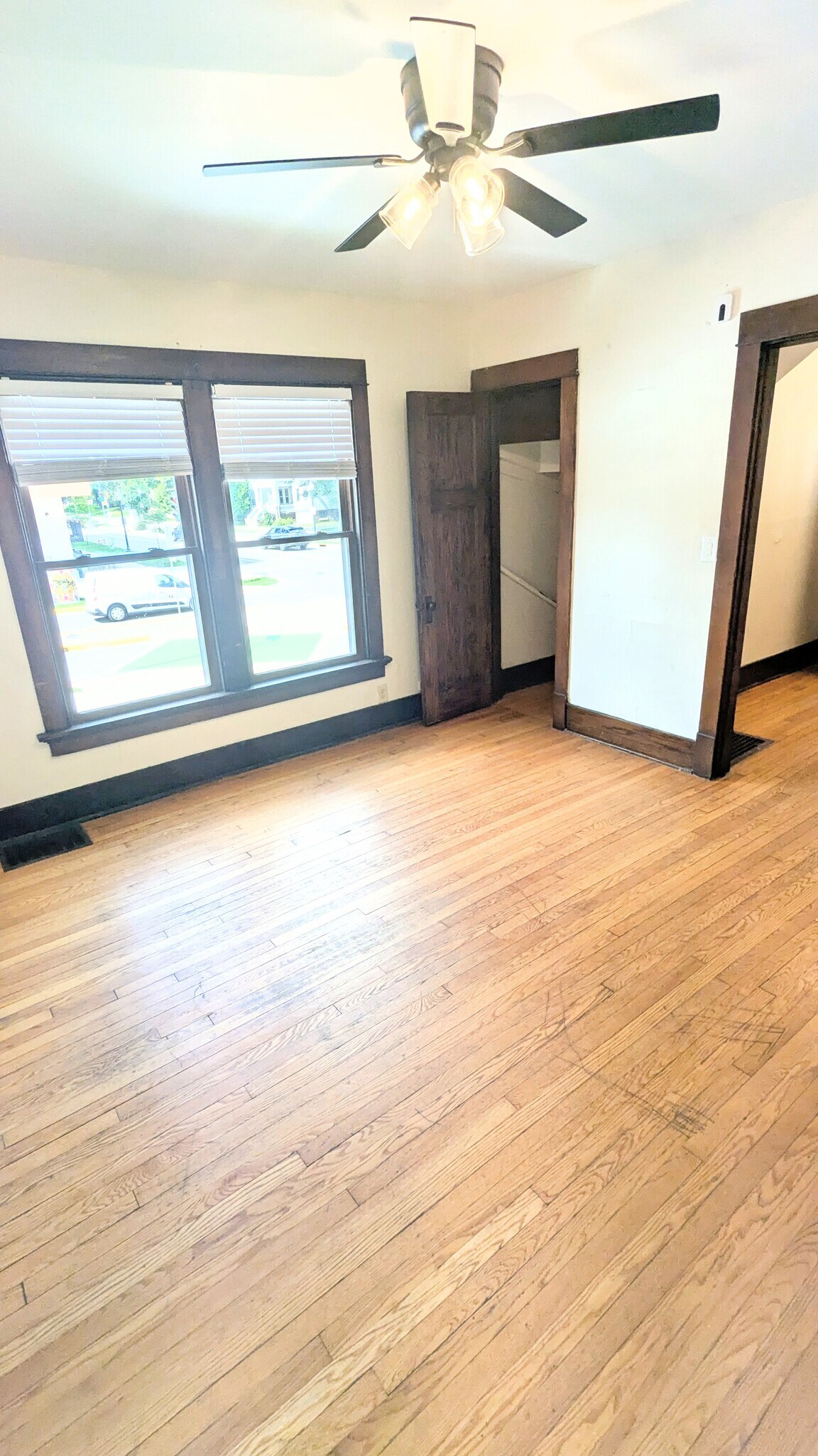 Living Room with Closet - 308 S Broom St