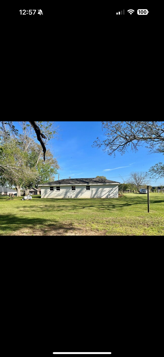 Building Photo - 8336 S Park Ave