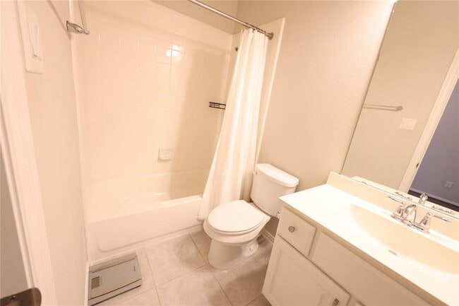 Building Photo - 2334 Falcon Brook Dr