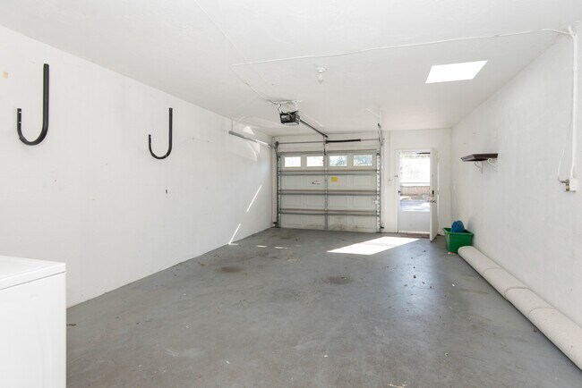 Building Photo - 246 Timberline Trail