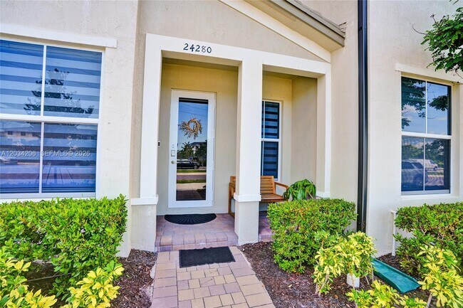 Building Photo - 24280 SW 128th Ave