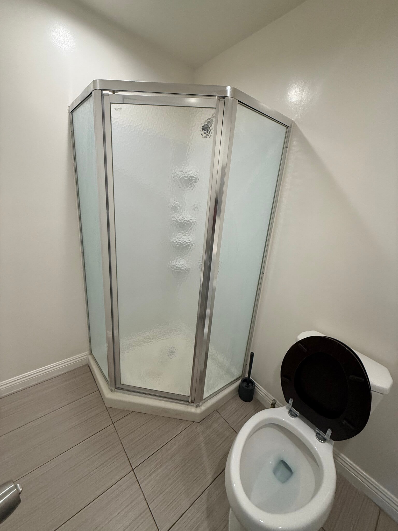 Building Photo - 410 N Glenwood Pl