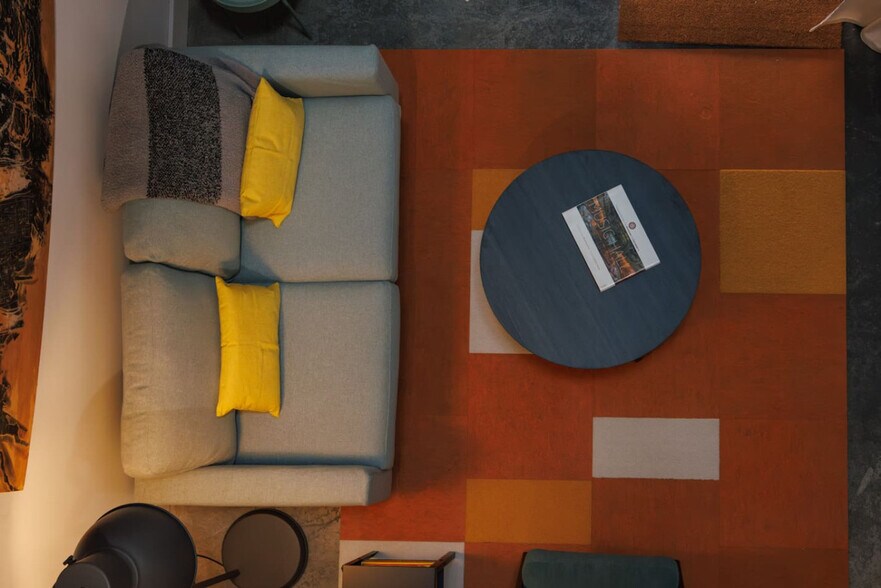 Building Photo - 1429 Elm St