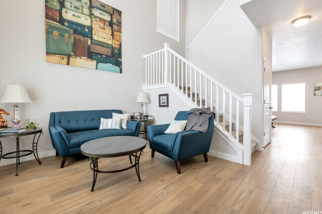 Building Photo - 12339 S Bigbend Vista Dr