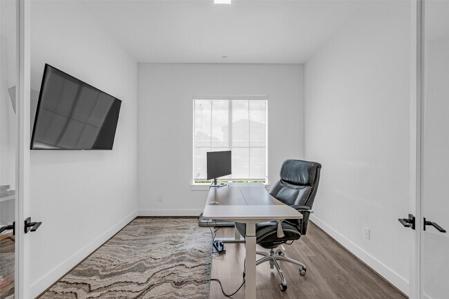 Building Photo - 2523 Quickstep Ct