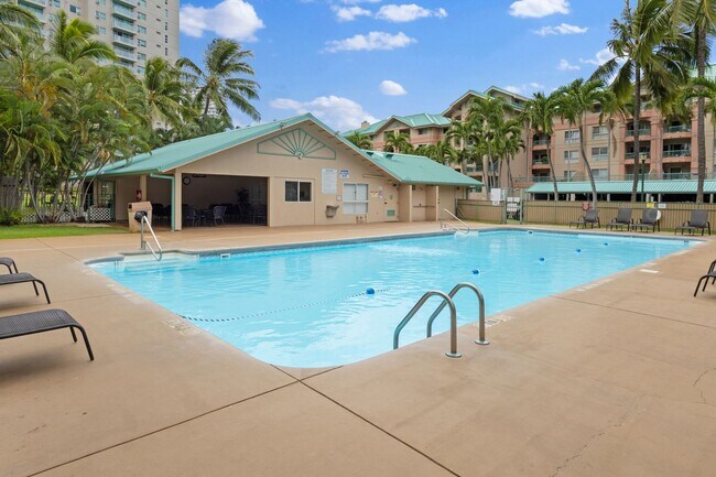 Building Photo - 3009 Ala Makahala Pl