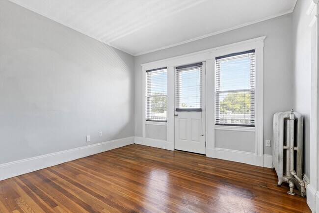 Building Photo - 84 Brayton Rd