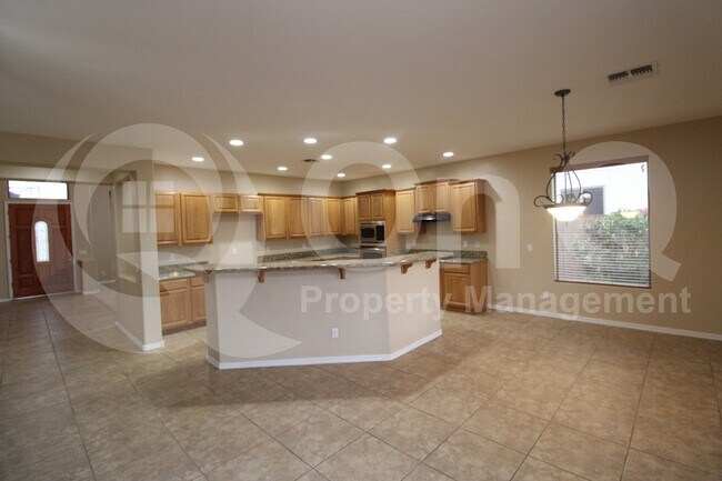 Building Photo - 3951 E Ravenswood Dr