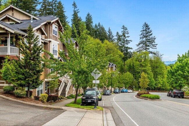 Building Photo - 2030 NW Talus Dr