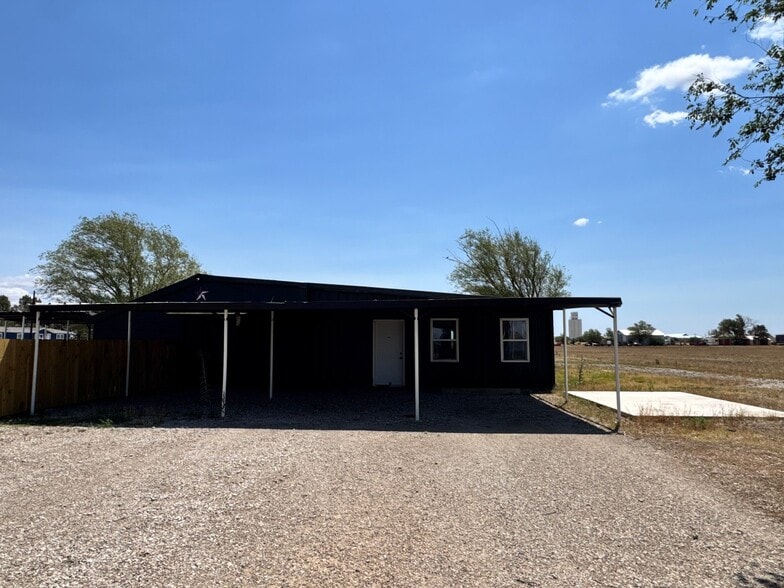 Building Photo - 7212 N County Rd 3300
