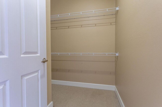 Building Photo - 114 Haven Cir