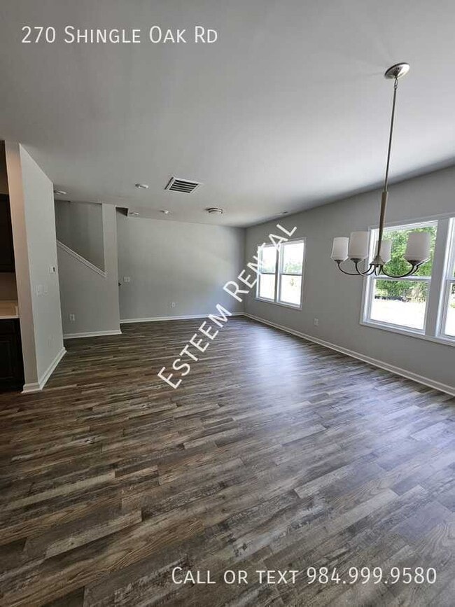 Building Photo - 270 Shingle Oak Rd