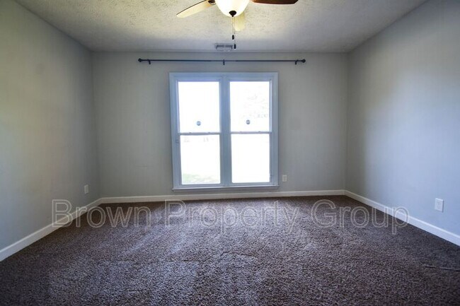 Building Photo - 2209 Rustic Trail