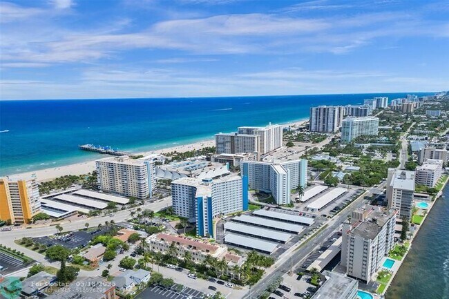 Building Photo - 301 N Ocean Blvd
