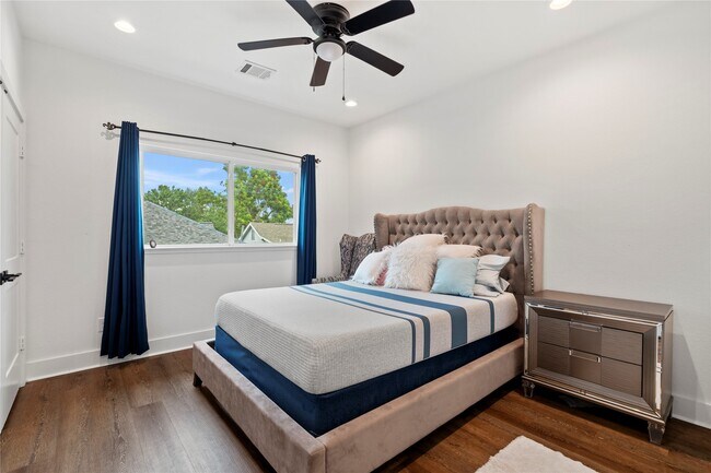 Building Photo - 1222 Mcneil St