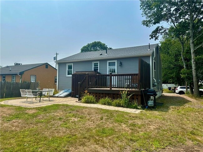 Building Photo - 149 Holly Rd