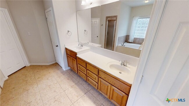 Building Photo - 309 Prospector Trl