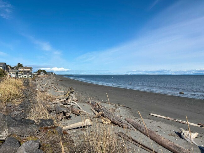 Building Photo - 951-953 3 Crabs Rd