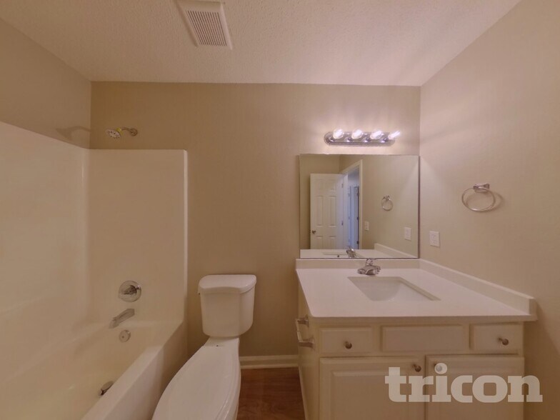 Building Photo - 181 Youpon Dr