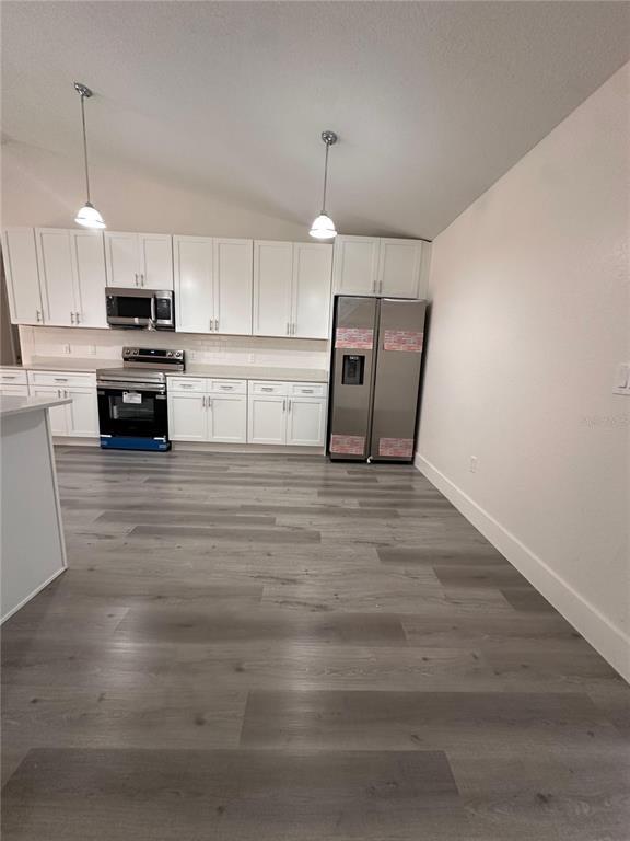 Building Photo - 40 Willow Run