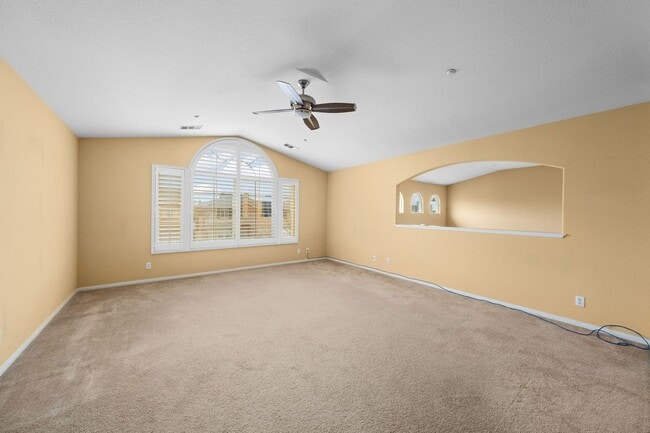 Building Photo - 14964 Pepperdine Dr