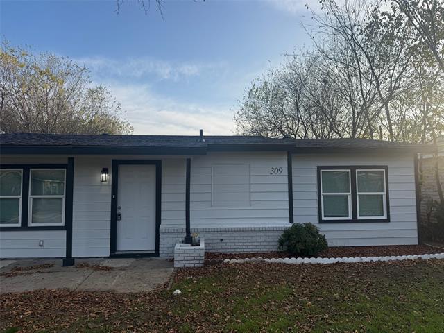 Building Photo - 309 Hillcrest St