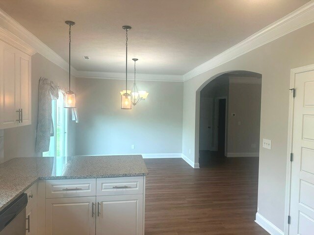 Building Photo - 4022 Cottingham Wy