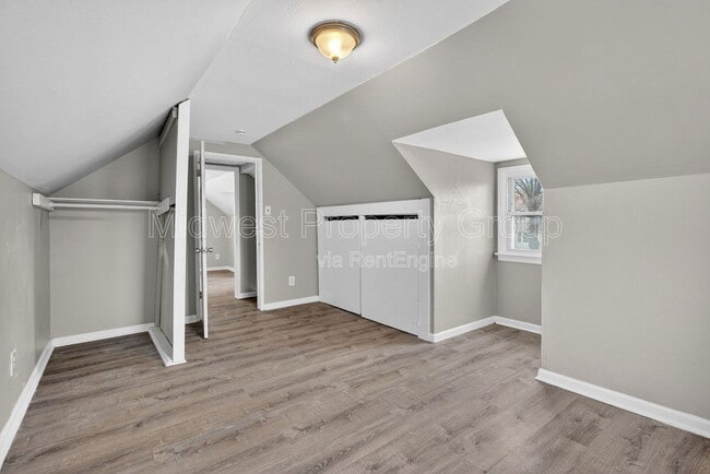 Building Photo - 1157 Redman Blvd