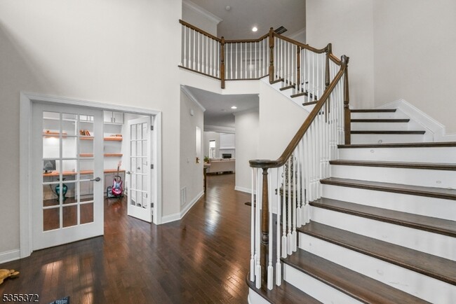 Building Photo - 12 Remy Ct