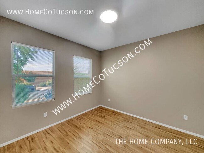 Building Photo - 11500 N Vista Ranch Pl