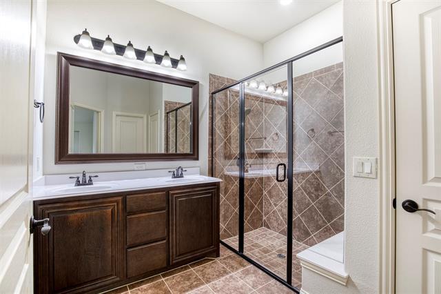 Building Photo - 8801 Cassidy Ln