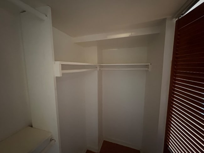 Building Photo - 4410 Oglethorpe St