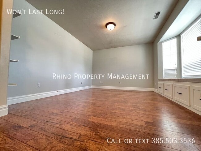 Building Photo - 2951 W 1060 N