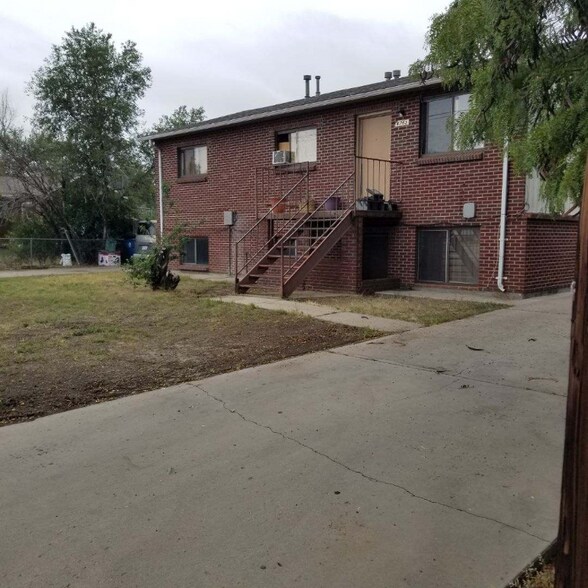 Primary Photo - 6764 Locust St
