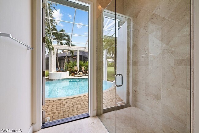 Building Photo - 433 Crestwood Rd