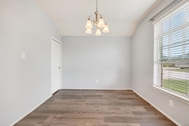 Building Photo - 20718 Laurel Rain Ct